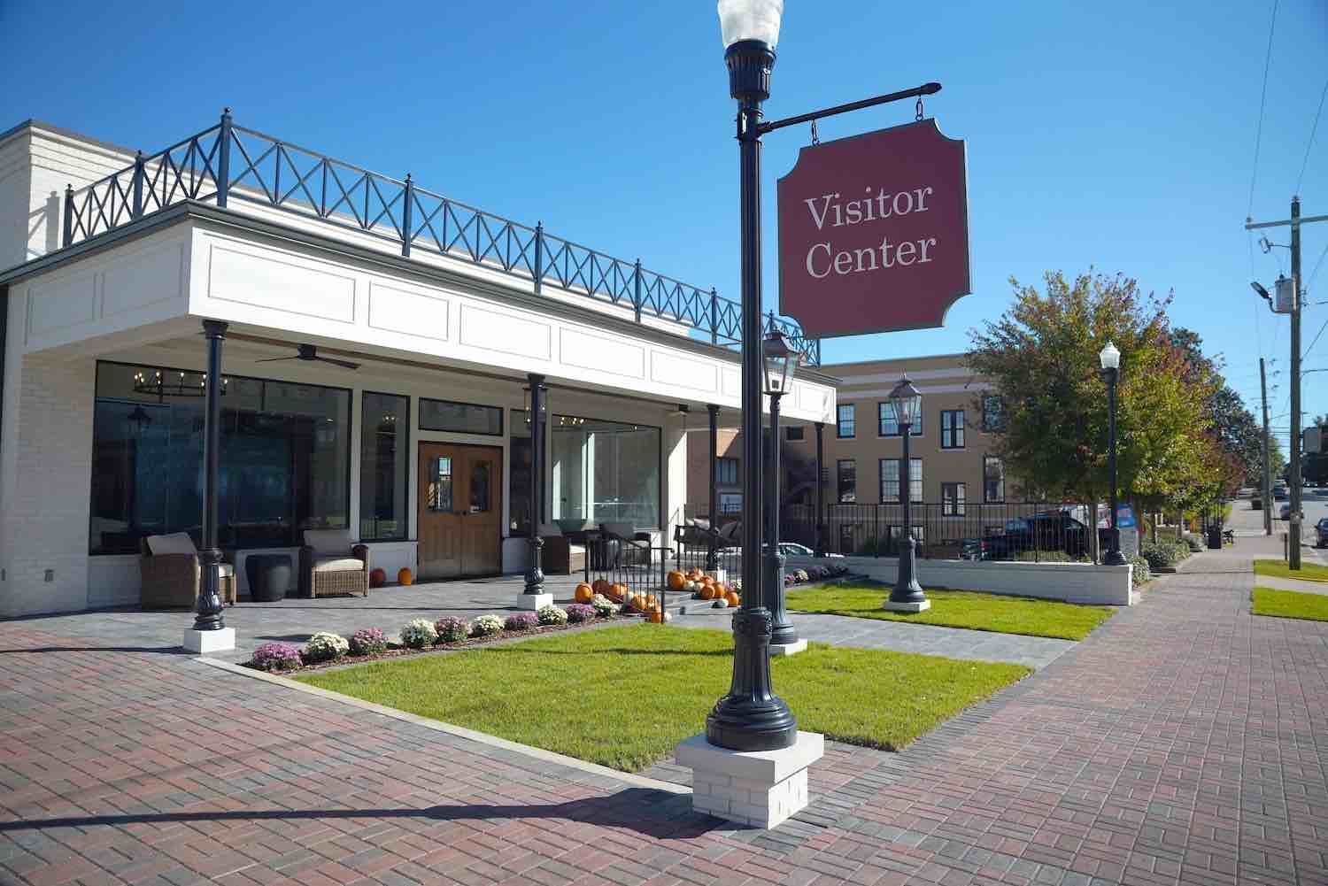 visit-lagrange-visitor-center